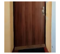 Bezpečnostní dveře do paneláku 6